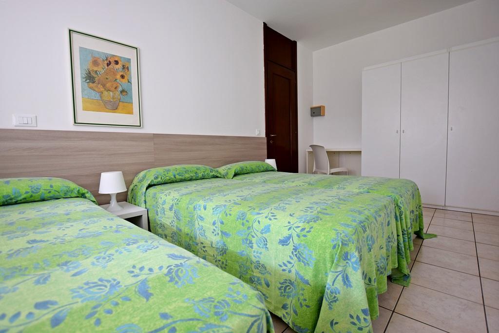 Condominio Luna 1 Lignano Sabbiadoro Exterior foto